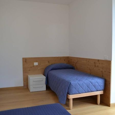 Appartamento Casa Alpi Malè Kültér fotó