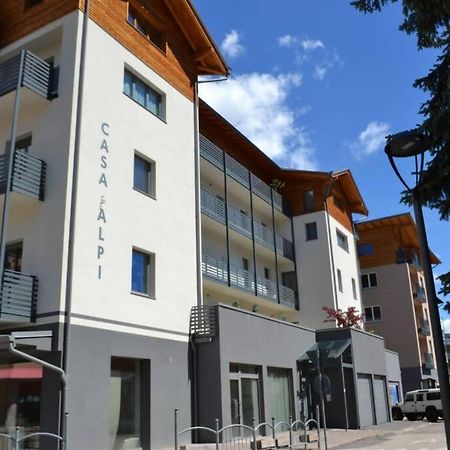 Appartamento Casa Alpi Malè Kültér fotó
