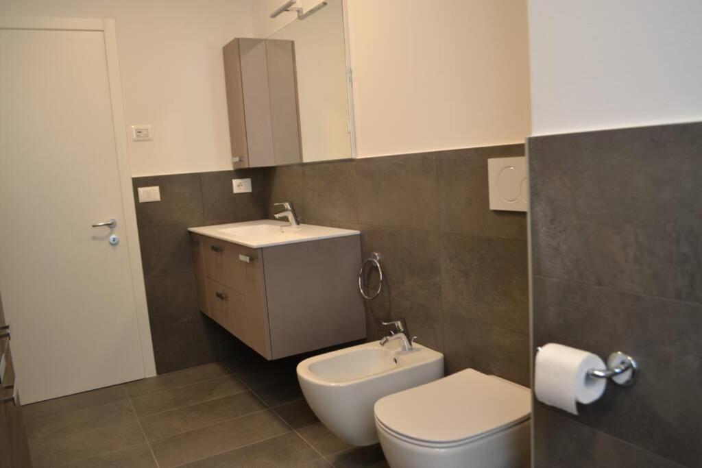 Appartamento Casa Alpi Malè Kültér fotó